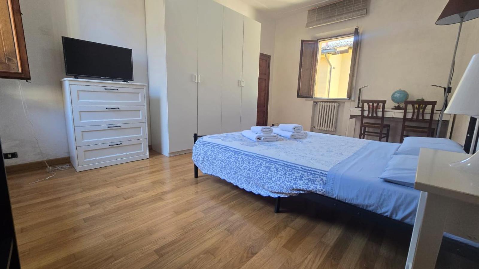 锡耶纳Palio House Montluc公寓 外观 照片